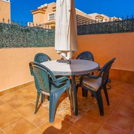 Private With Pool And Amazing Views ! ゲストハウス Għajn Żejtuna