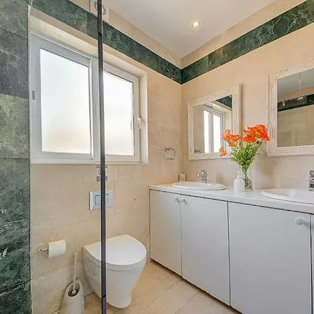 Private With Pool And Amazing Views ! Vendégház *